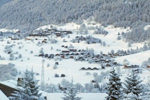 Das historische Dorf Ernen im Goms, Wallis, Schweiz